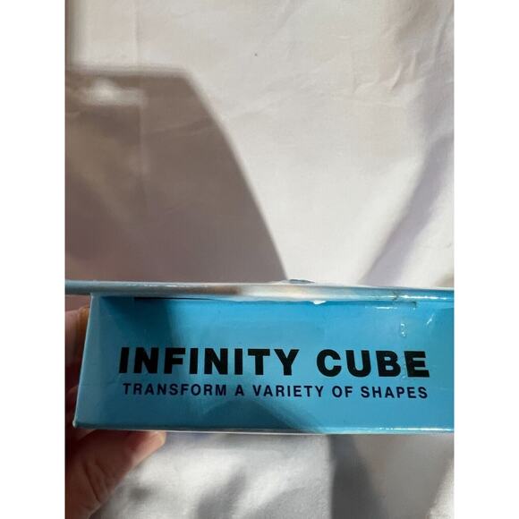 DC Batman Superhero Infinity Cube Anxiety Stress Fidget Toy NEW Grinstudios - Picture 4 of 6